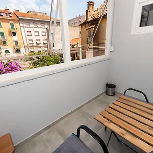 Apartament Laghanini